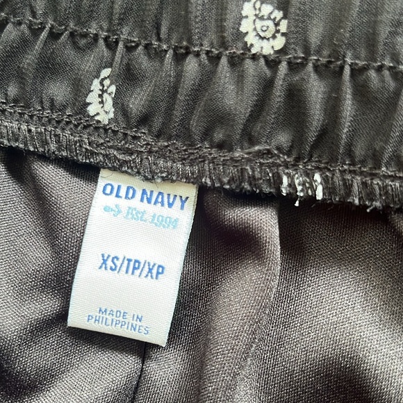 MODA INTL MAXI Skirt XS sexy sheer bottom side slits paisley print - Picture 5 of 9